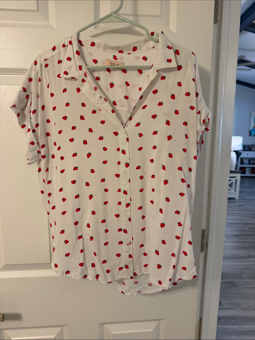 Per Se White Short-Sleeve Button Front Blouse with Red Strawberry Print